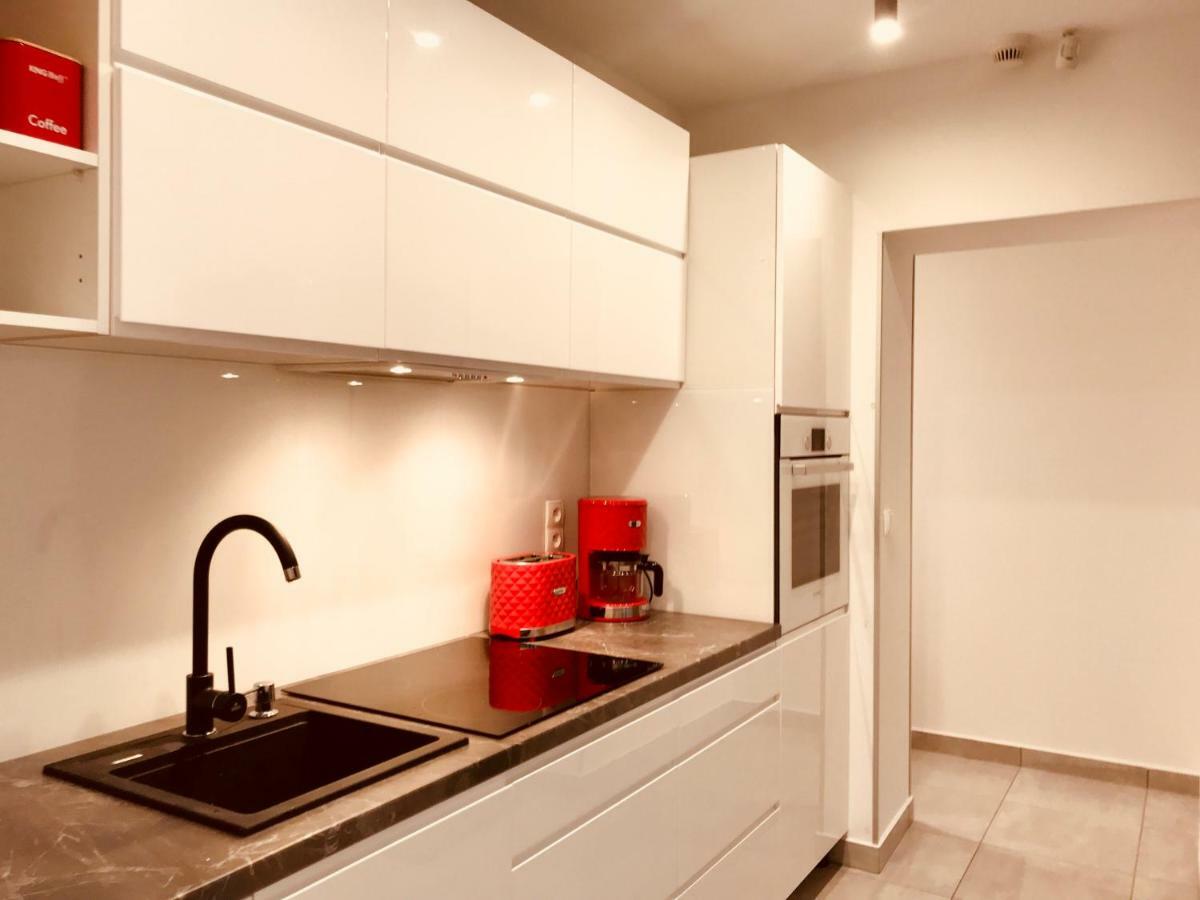 Apartamenty Aleksandry Apartament Przy Parku Swinoujscie Ngoại thất bức ảnh